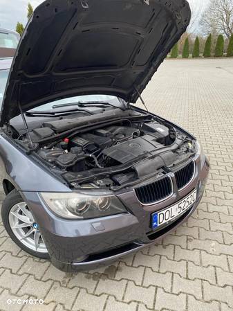 BMW Seria 3 - 13