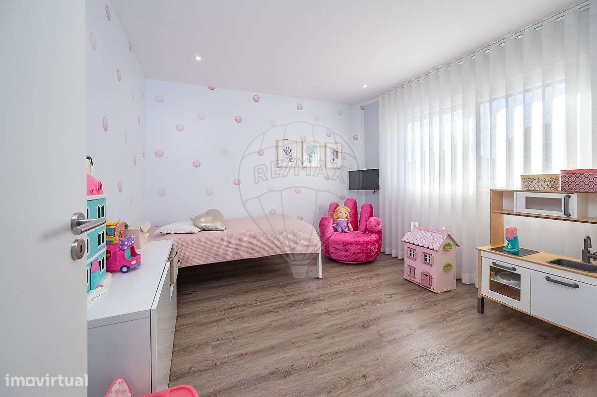 Moradia T4 para venda-28