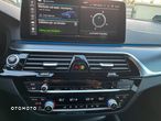 BMW Seria 5 530e xDrive M Sport sport - 27