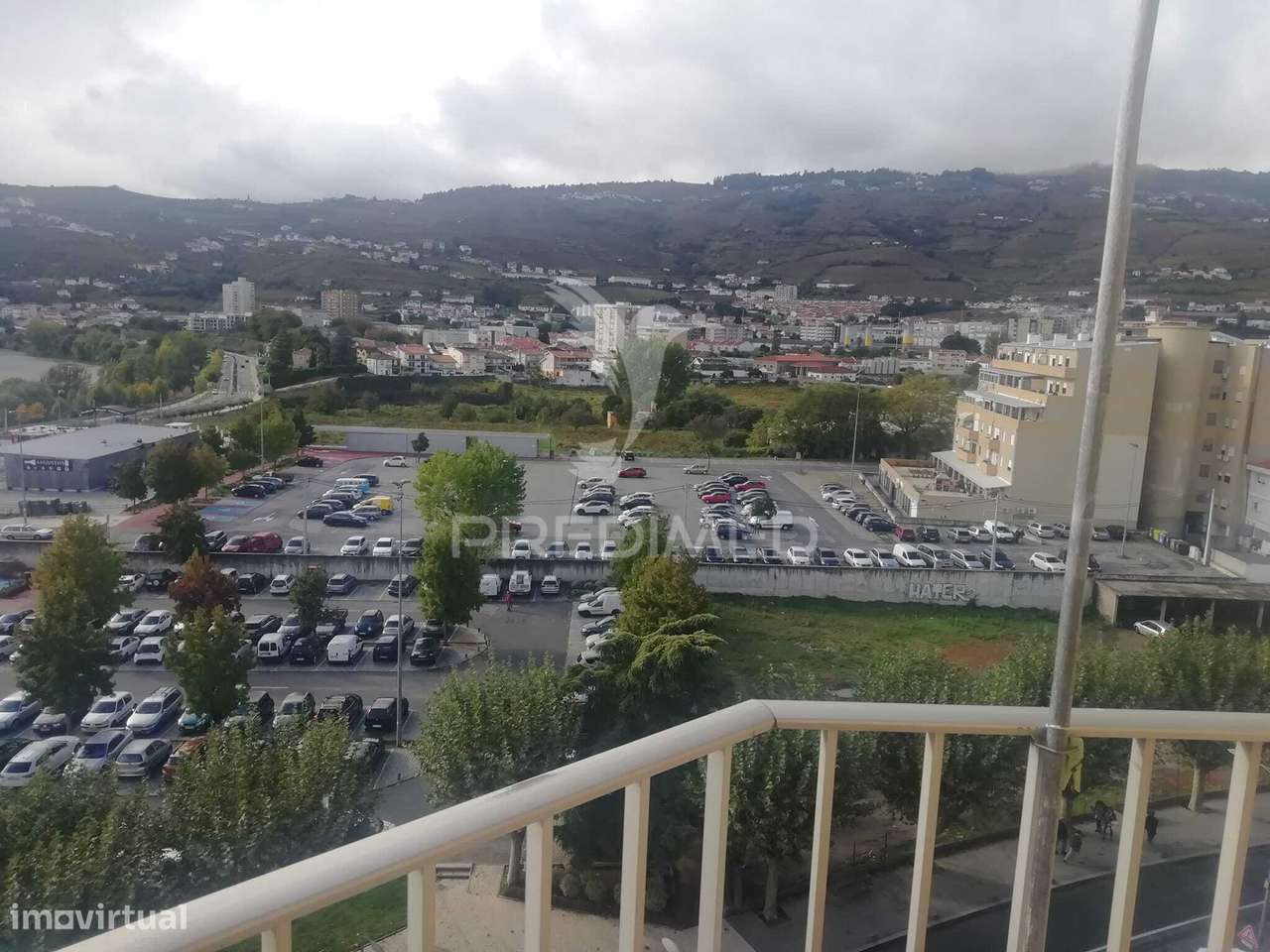 Apartamento T3 com Vista Deslumbrante para o Rio Douro