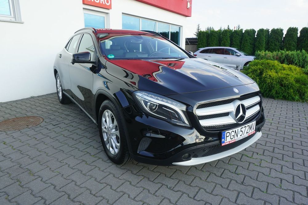 Mercedes-Benz GLA 200 7G-DCT Urban 2014