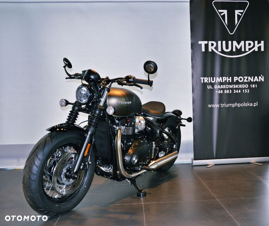 Triumph Bonneville - 1