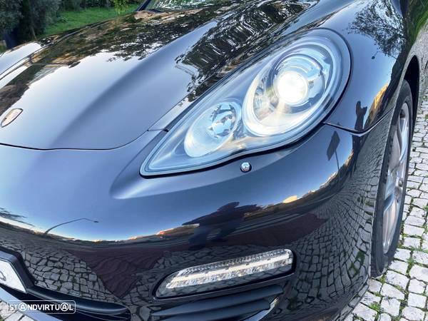 Porsche Panamera Platinum Edition - 14