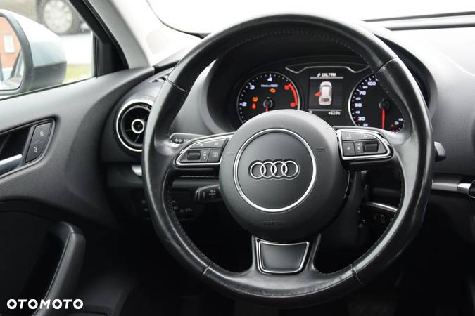 Audi A3 2.0 TDI Attraction S tronic - 19