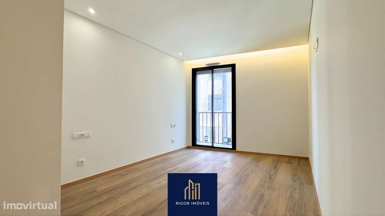 Apartamento T3 - Novo | Póvoa de Varzim - Centro | Exclusivo - Grande imagem: 4/32