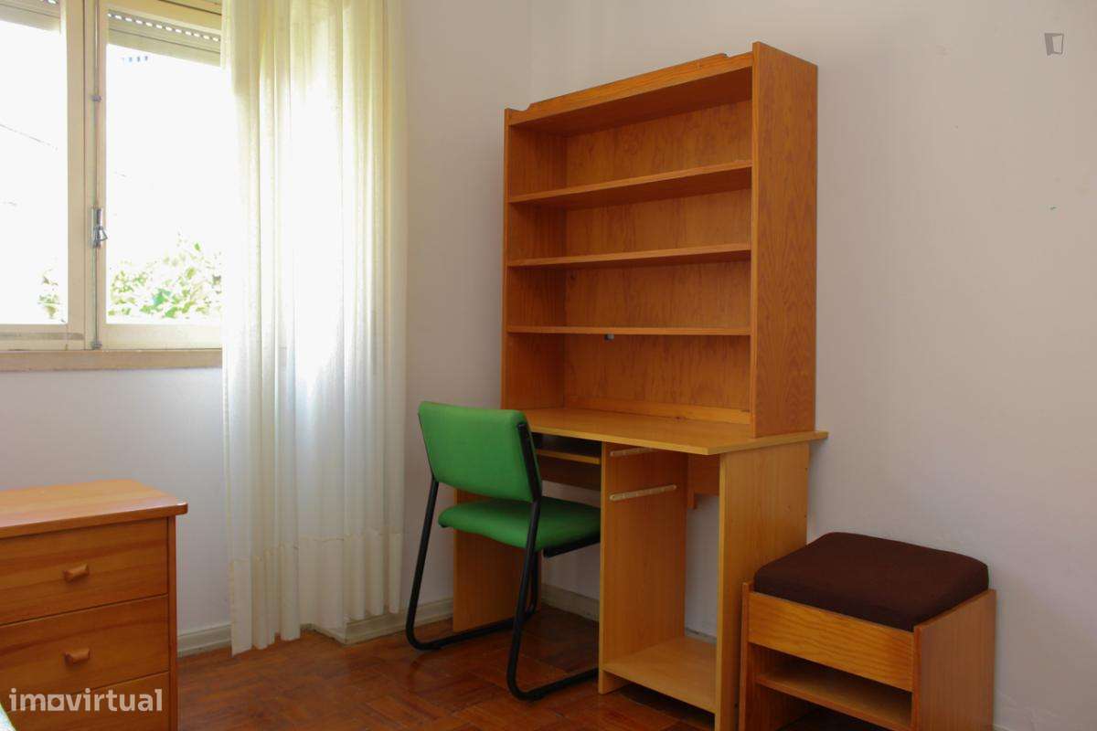 Quarto - localizado em Bairro do Sol Coimbra - Grande imagem: 5/28