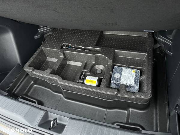 Toyota Yaris Cross Hybrid 1.5 VVT-i AWD-i Comfort - 17
