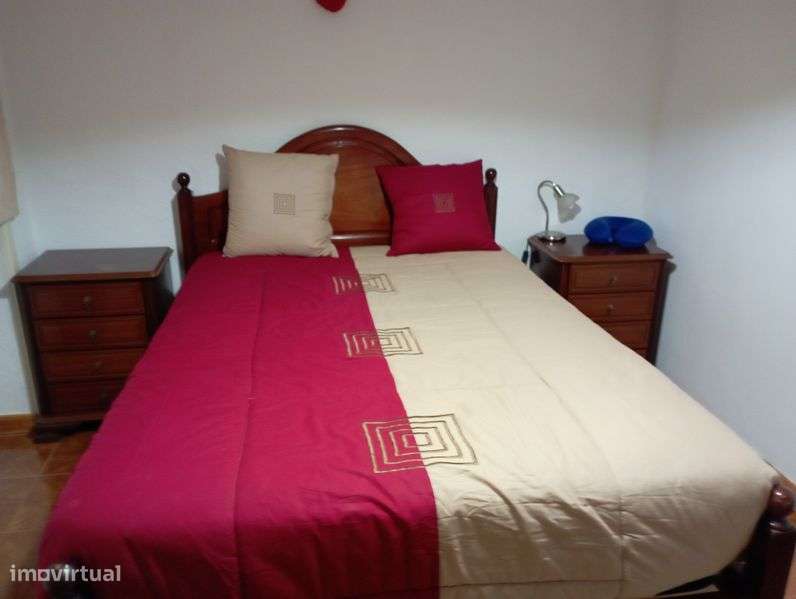 Aluga- se casa a estudante - Grande imagem: 3/8