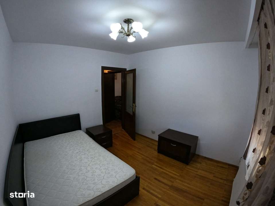 Oportunitate Unica in Centrul Orasului: APARTAMENT CU 3 CAMERE-1