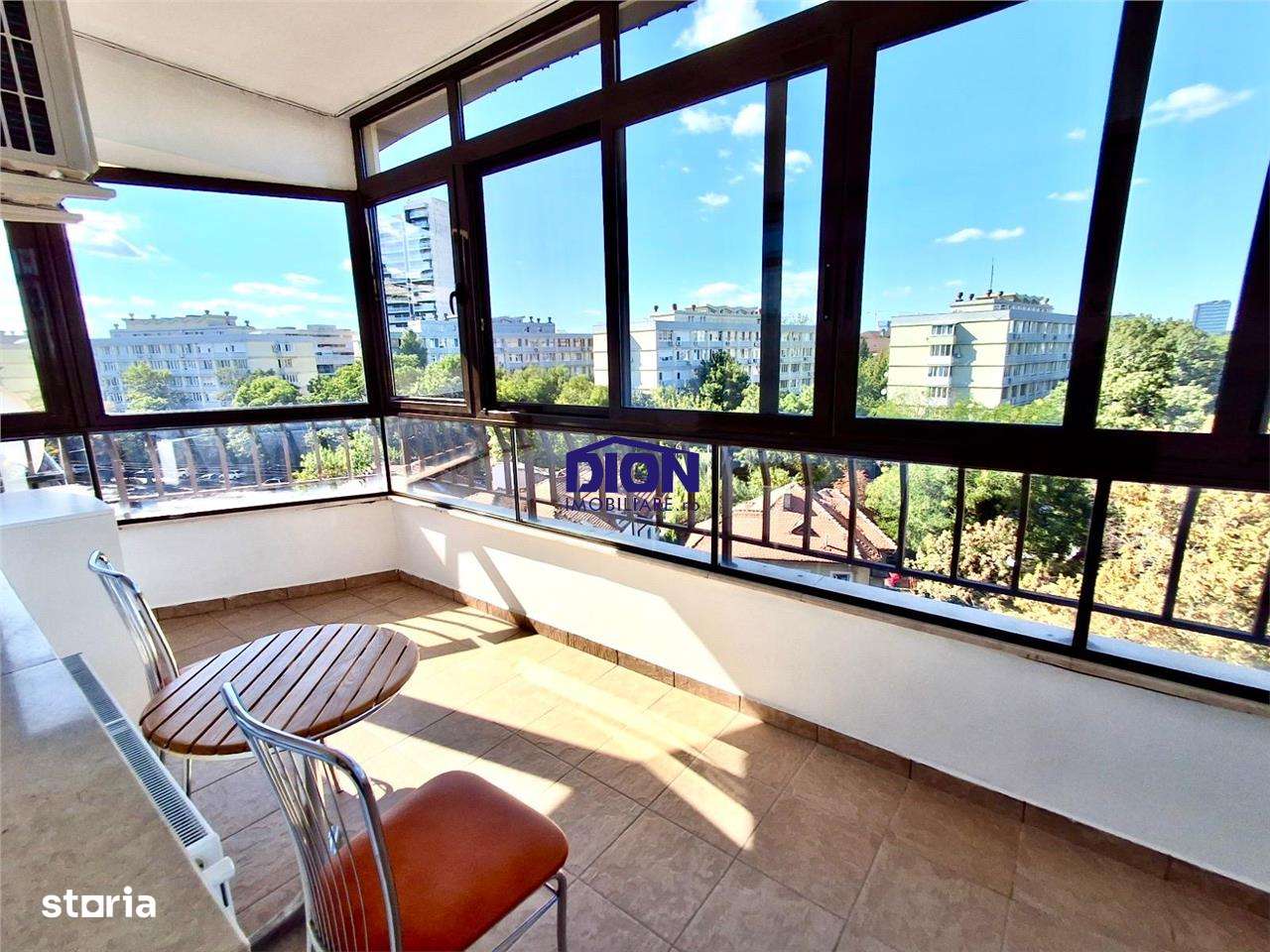 Arcul de Triumf 5 camere 200mp - Imagine principală: 3/11