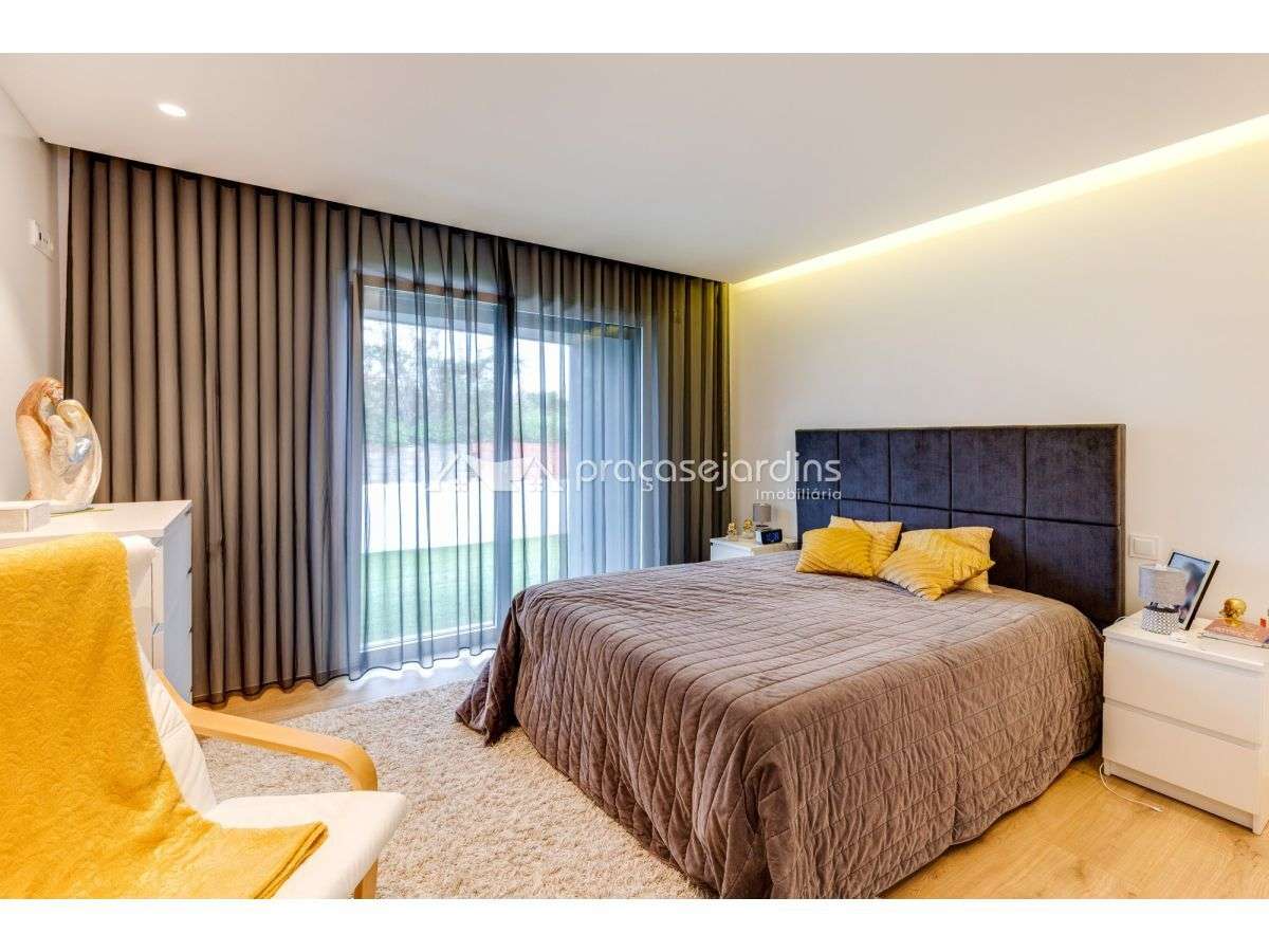 Moradia T5 Contemporânea e elevada eficiência energética – Amor, Le...-38
