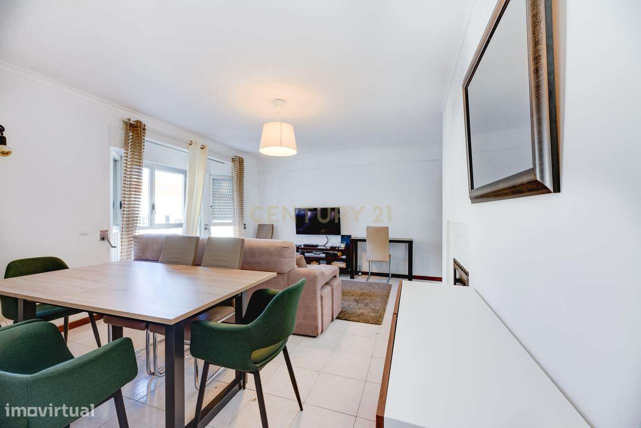 Apartamento T3 à Venda – Rio de Mouro-6