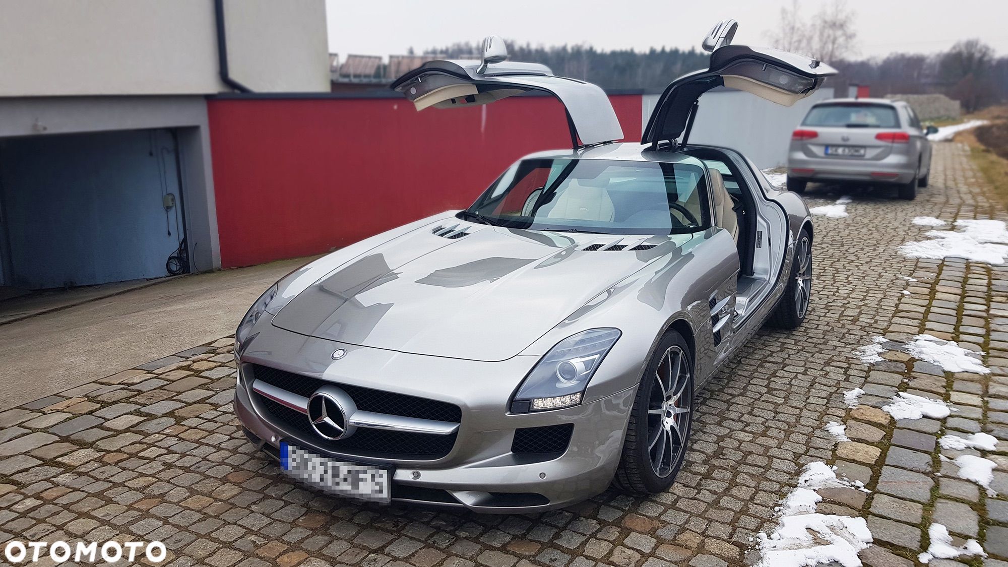 Mercedes-Benz SLS AMG - 1