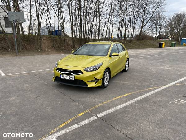 Kia Ceed 1.5 T-GDI M - 3