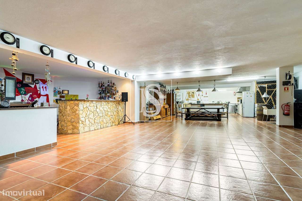 Quinta de Charme em Palmela com Moradia T6, Piscina e Vinha-24