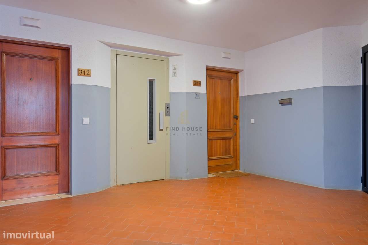 Apartamento T2 totalmente remodelado, em condomínio privado, em Vilamo-27