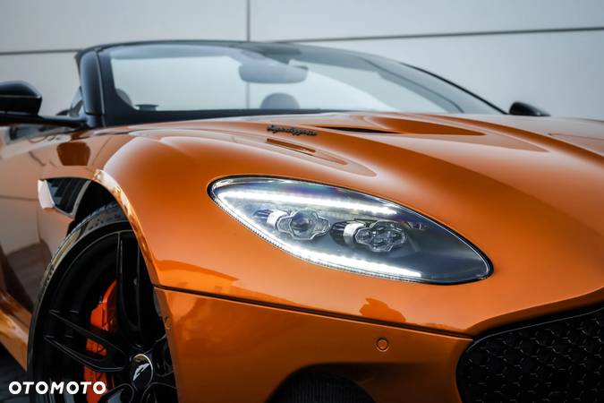 Aston Martin DBS Superleggera Standard - 4