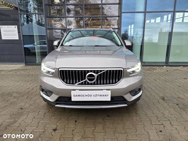 Volvo XC 40 - 3