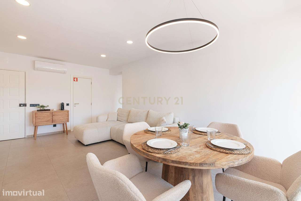 Apartamento T1 Renovado com AL Ativo no Centro de Albufeira - Grande imagem: 4/12