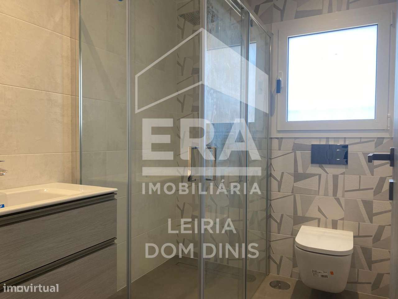Moradia T3 Nova em Leiria-14