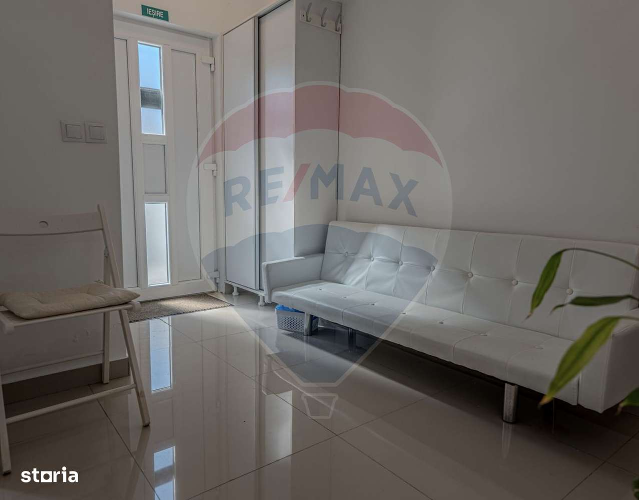 Casă și cabinet stomatologic de închiriat în Chitila - Imagine principală: 3/19