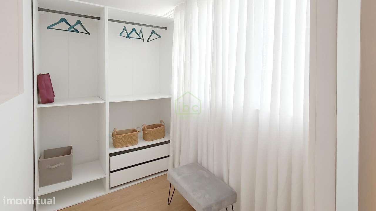 T1+1 Renovado no Centro da Póvoa de Varzim – Luxo, Conforto e Pronto a-10