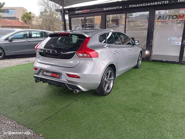 Volvo V40 D3 Geartronic RDesign - 3