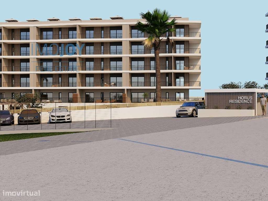 Apartamento T3 em Condomínio com Piscina em Portimão - Grande imagem: 2/48