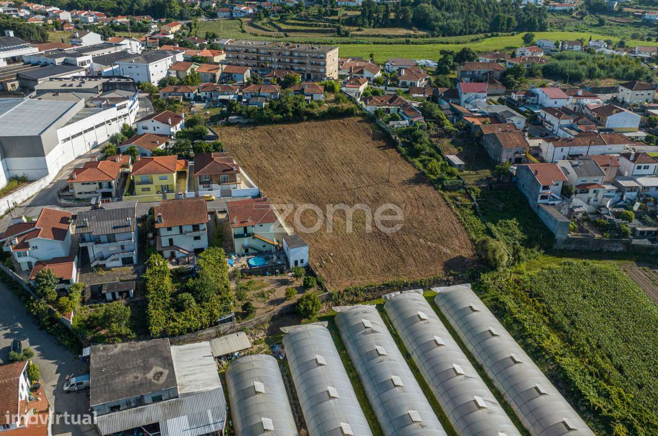 Terreno, 4 208 m², Santo Tirso, Couto (Santa Cristina e São Miguel) e Burgães - Grande imagem: 4/11