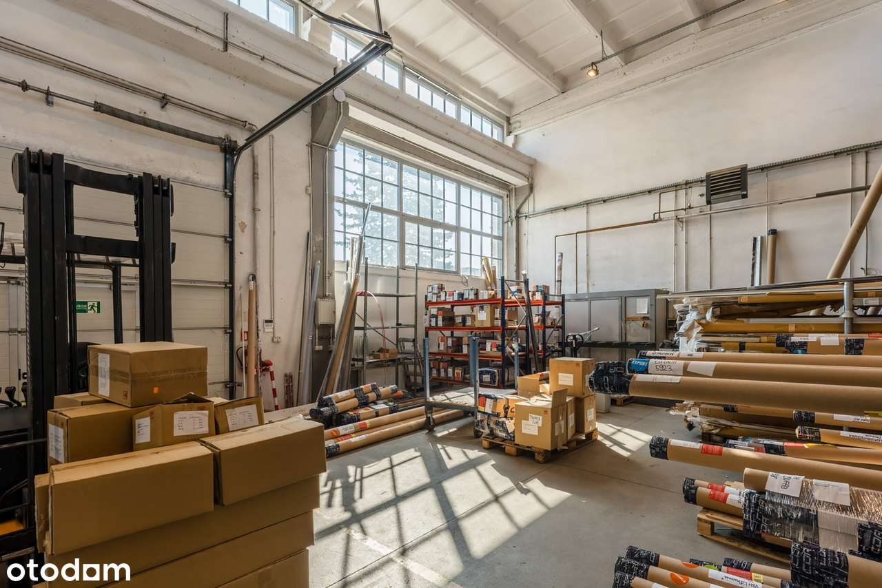 Budynek biurowo-magazynowy 625 m2 z dużą działką 3298 m2 w Centrum-17