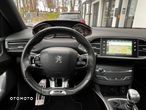 Peugeot 308 1.6 e-THP GT S&S - 17