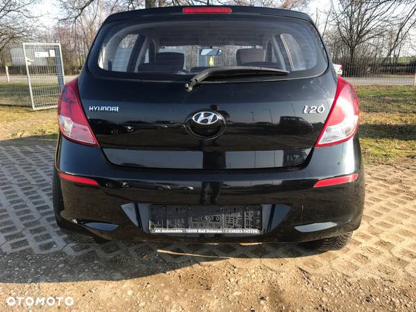 Hyundai i20 1.25 Classic + - 7