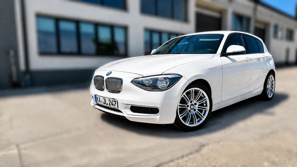 BMW 1 Series F20/F21 [2011 - 2019] 118d Urban Line 2012