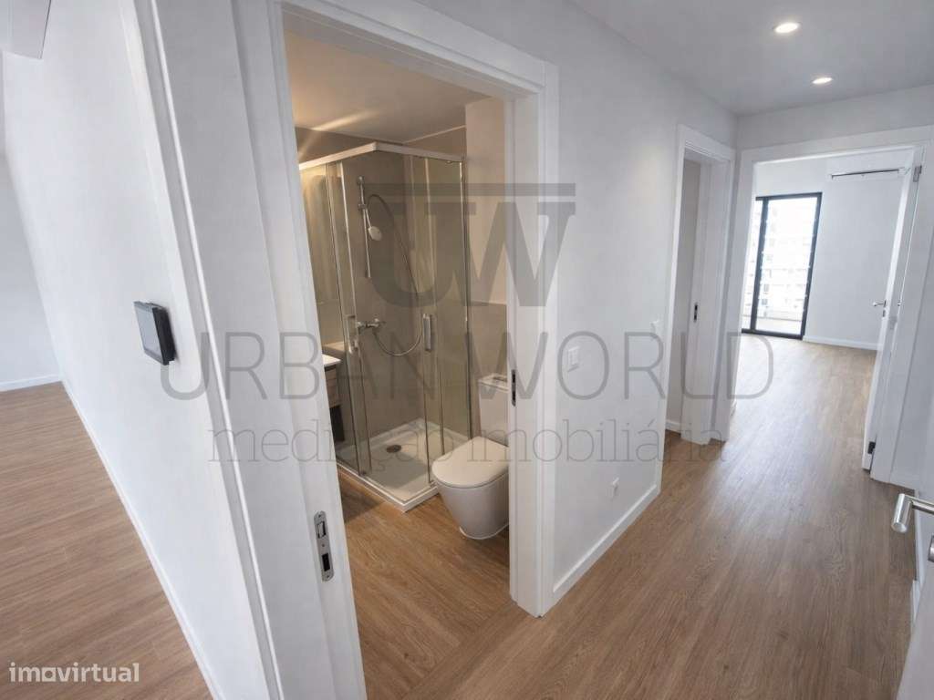 Apartamento T4, Sto. António dos Cavaleiros - Loures-15