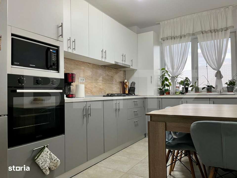 Apartament 2 camere, mobilat, decomandat,balcon si parcare - Imagine principală: 4/5