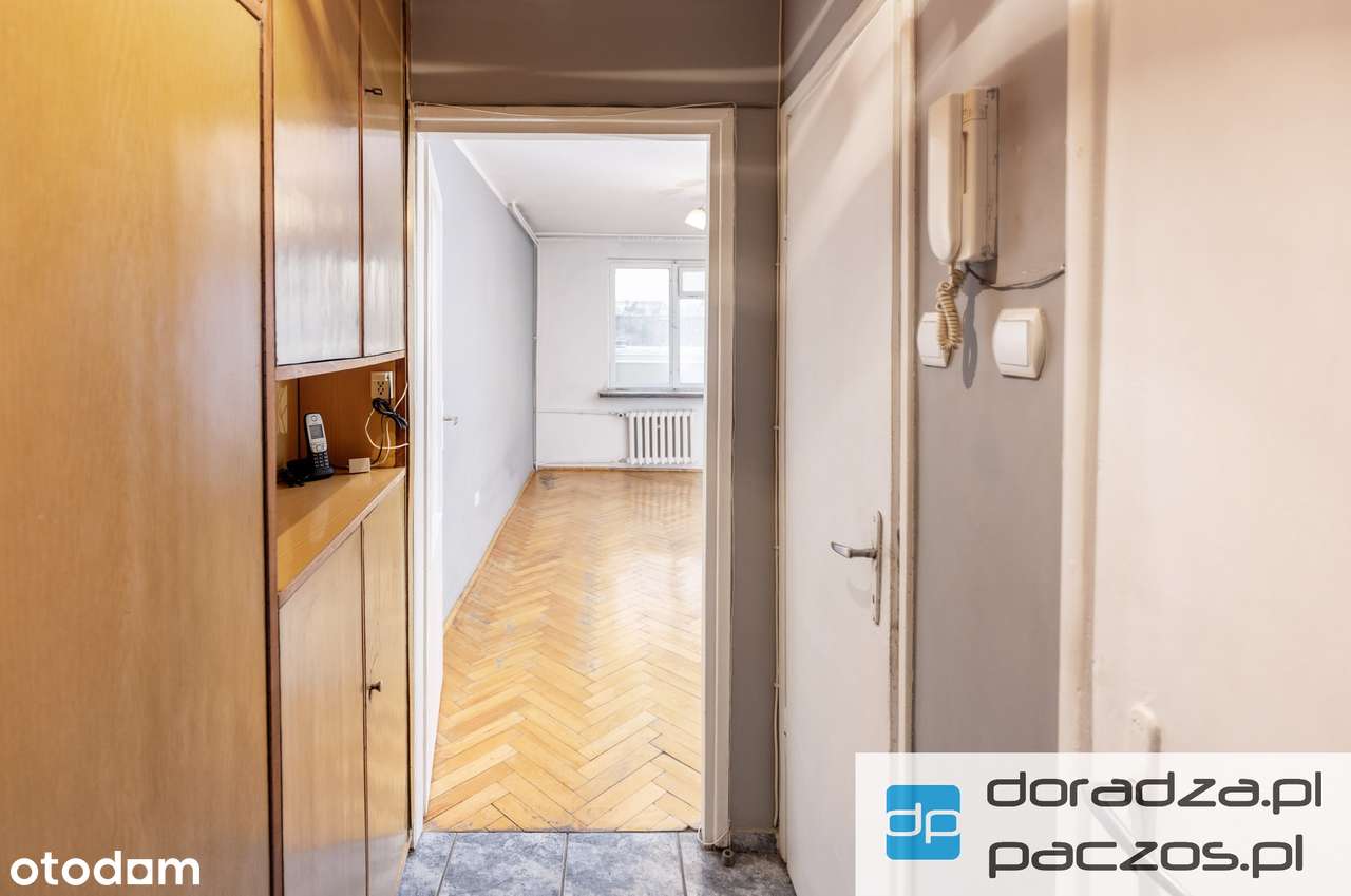 W Rynku/ 37,5 m2/ Loggia / Duża Piwnica/ Opcja 3 Pokoi / Zadbany Blok-13