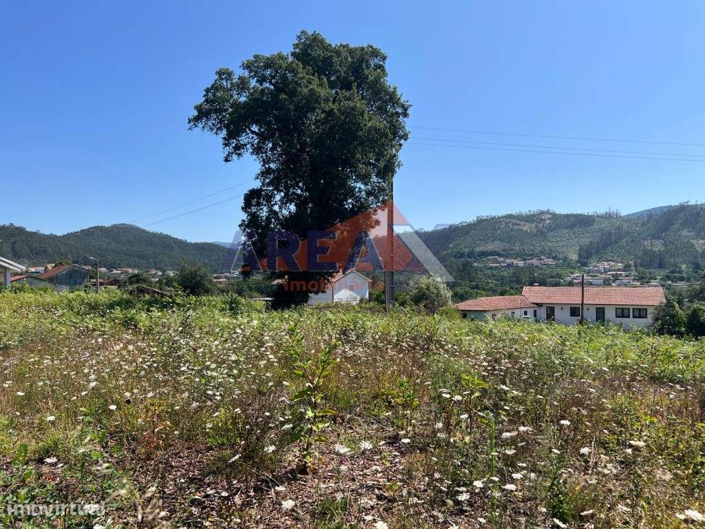 Vistas Magníficas para a Serra | 30 m de Frente-10