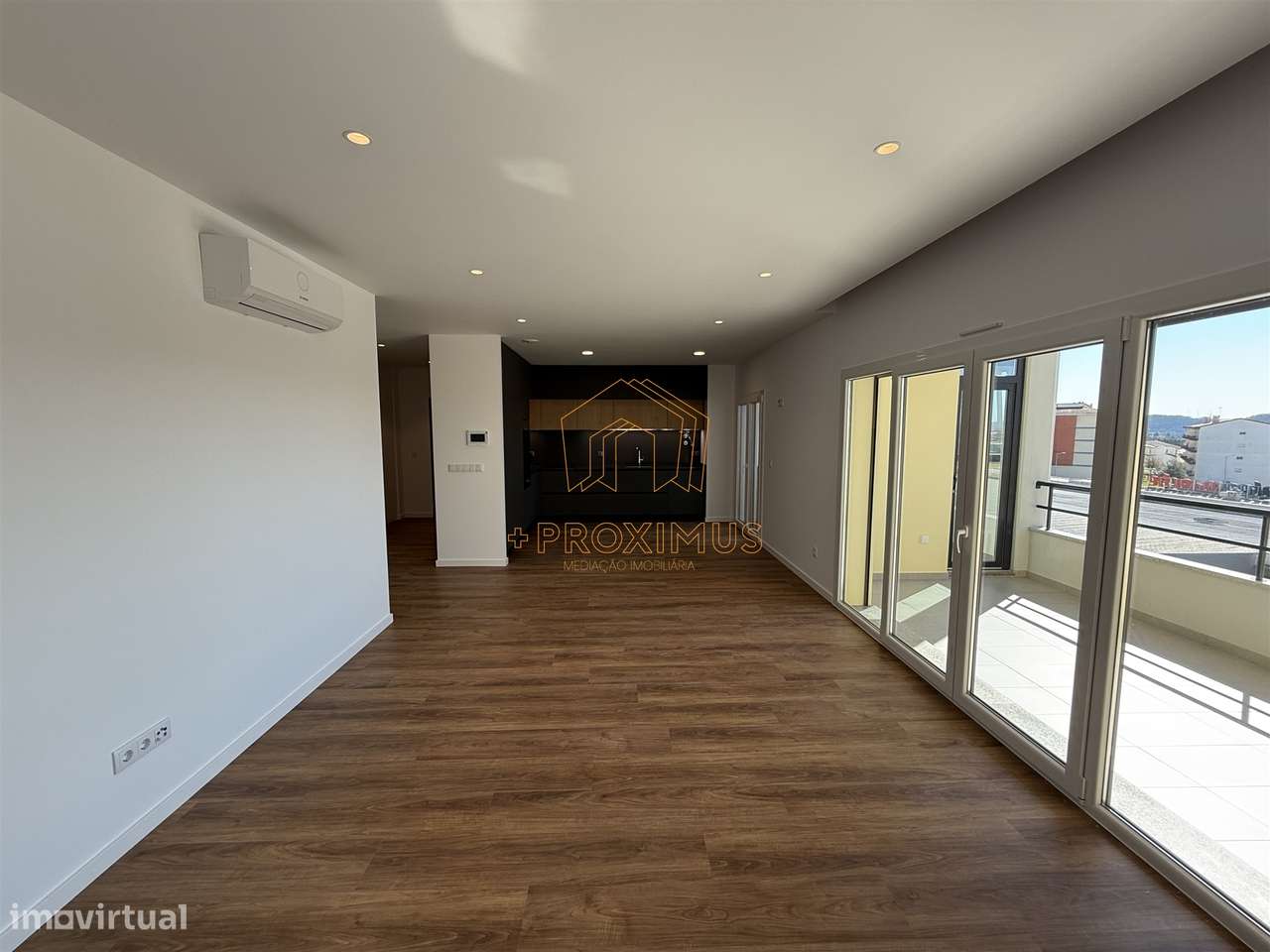 Apartamento T3 novo c/ garagem –Último Andar, Tavarede-17