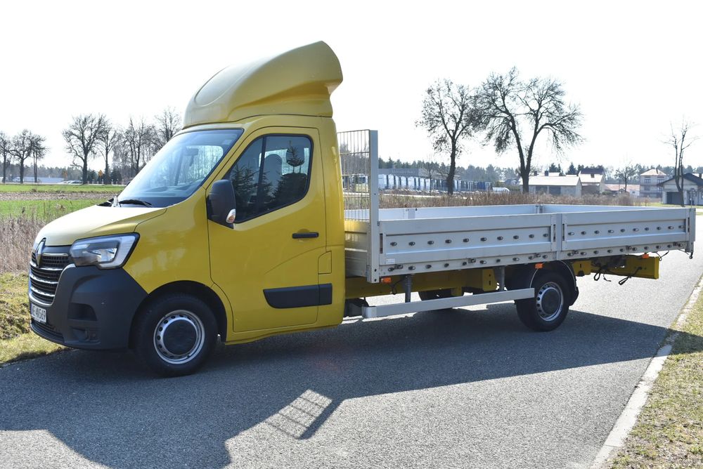 Renault Master 2021