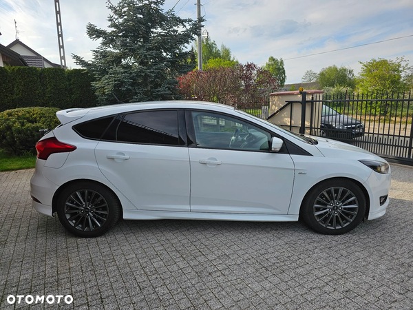 Ford Focus 1.0 EcoBoost ST-Line ASS - 5