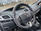 Renault Scenic 1.6 16V 110 Dynamique - 9