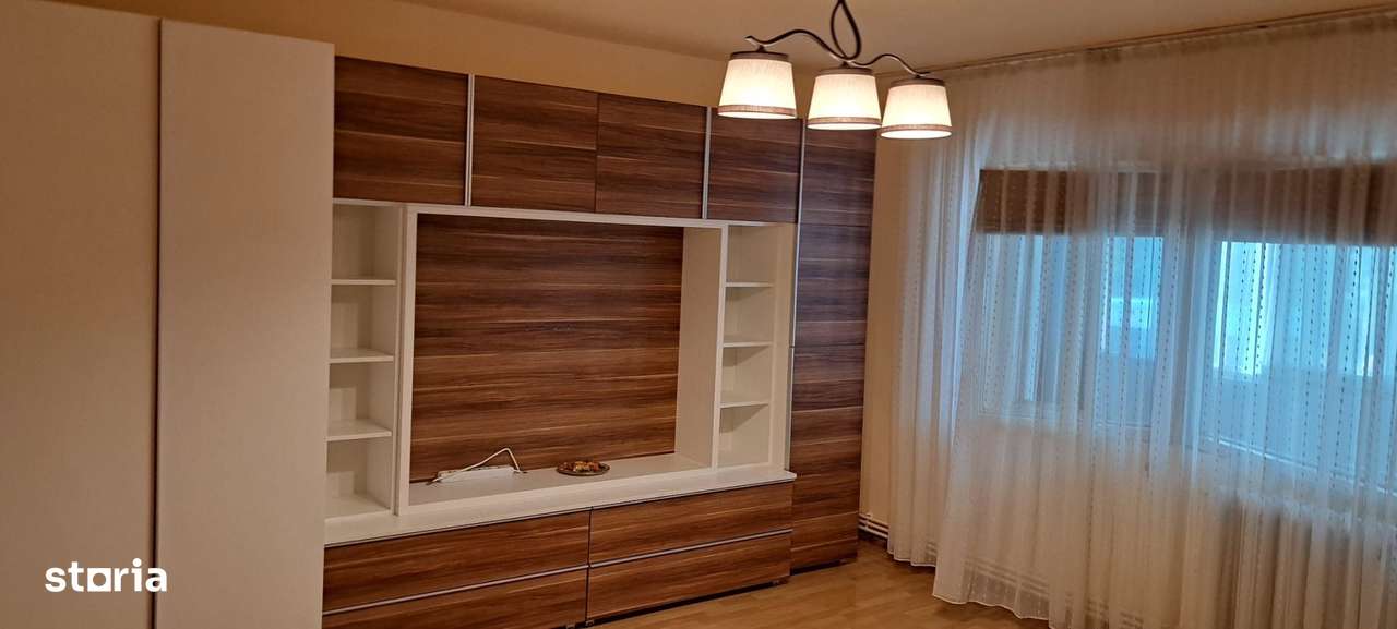 De închiriat ! Apartament spaţios cu 3 camere, în Cart. Grigorescu - Imagine principală: 3/6