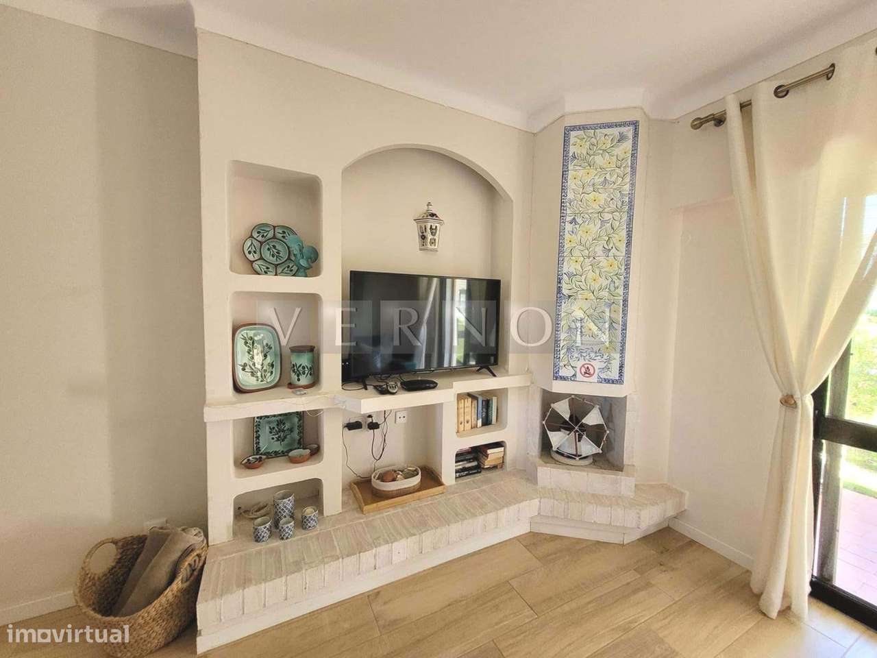 Algarve, Carvoeiro para venda, apartamento T2 com piscina e jardim,  p-6