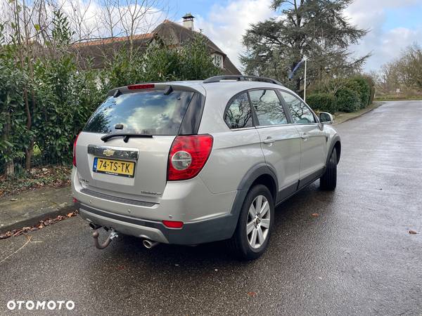 Chevrolet Captiva 3.2 LT high - 5