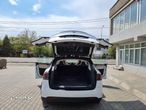 Tesla Model X - 9