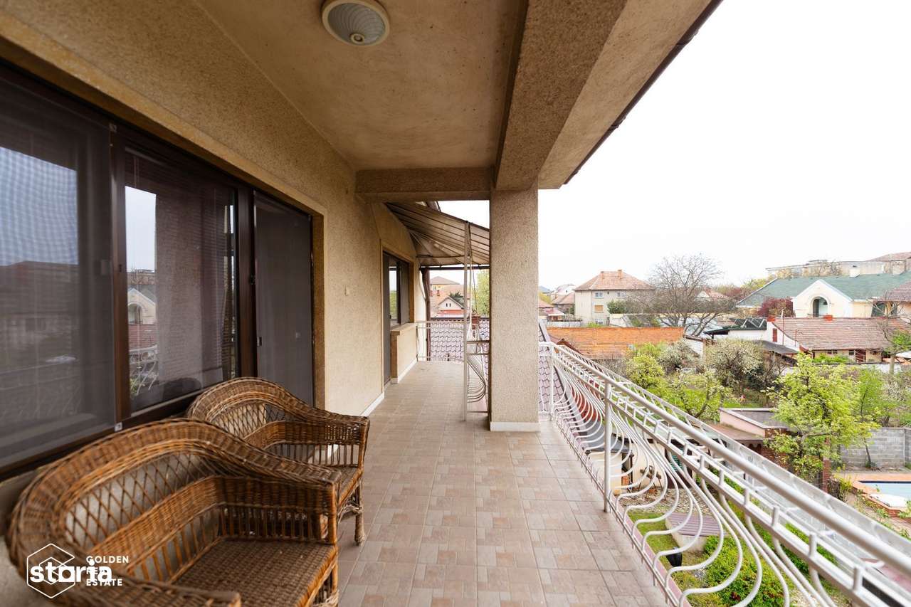 Vila multifunctionala langa Montessori House - Imagine principală: 5/15