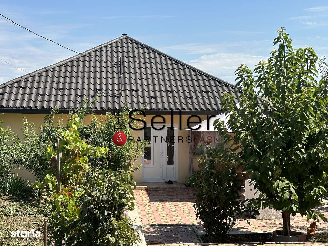 Casa individuala Holboca la strada principala - Imagine principală: 3/13