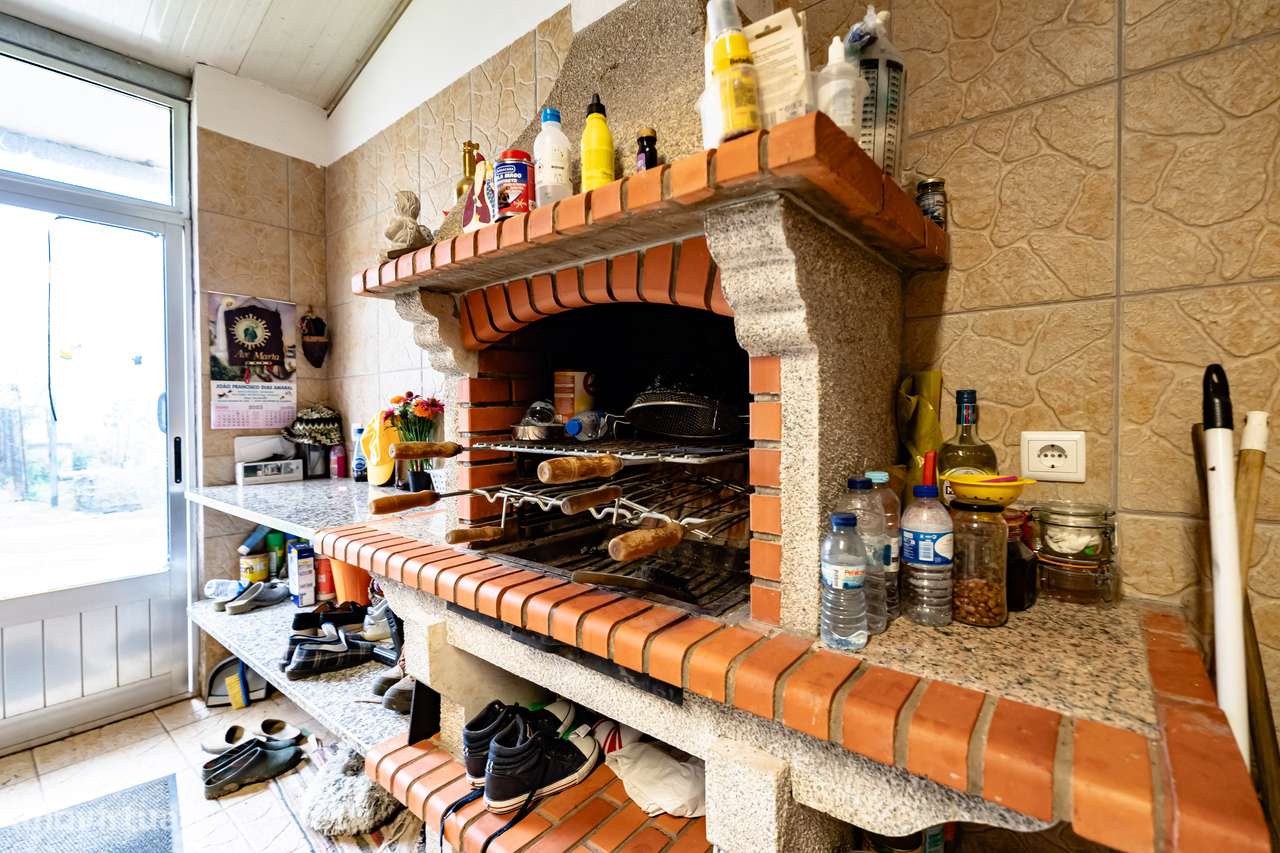 Quinta com Moradia T2 | Fornos de Algodres-10