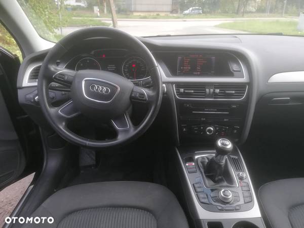 Audi A4 Avant 2.0 TDI DPF Attraction - 8