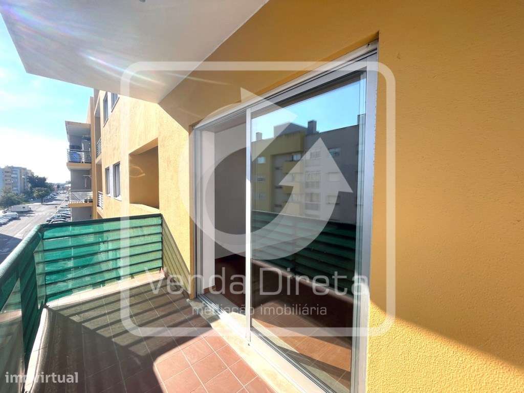 Apartamento T2 com 95 m² no Alto do Seixalinho | Perto da Estação F...-7